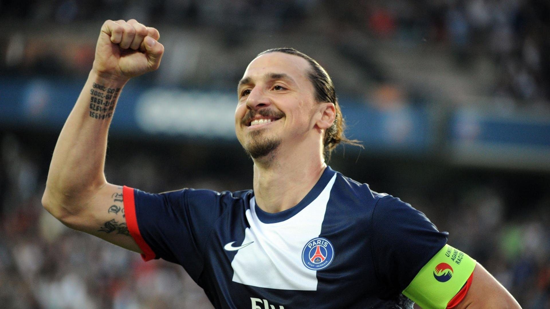 攻防大冲突：团队协作与个人天赋的较量，攻防组合