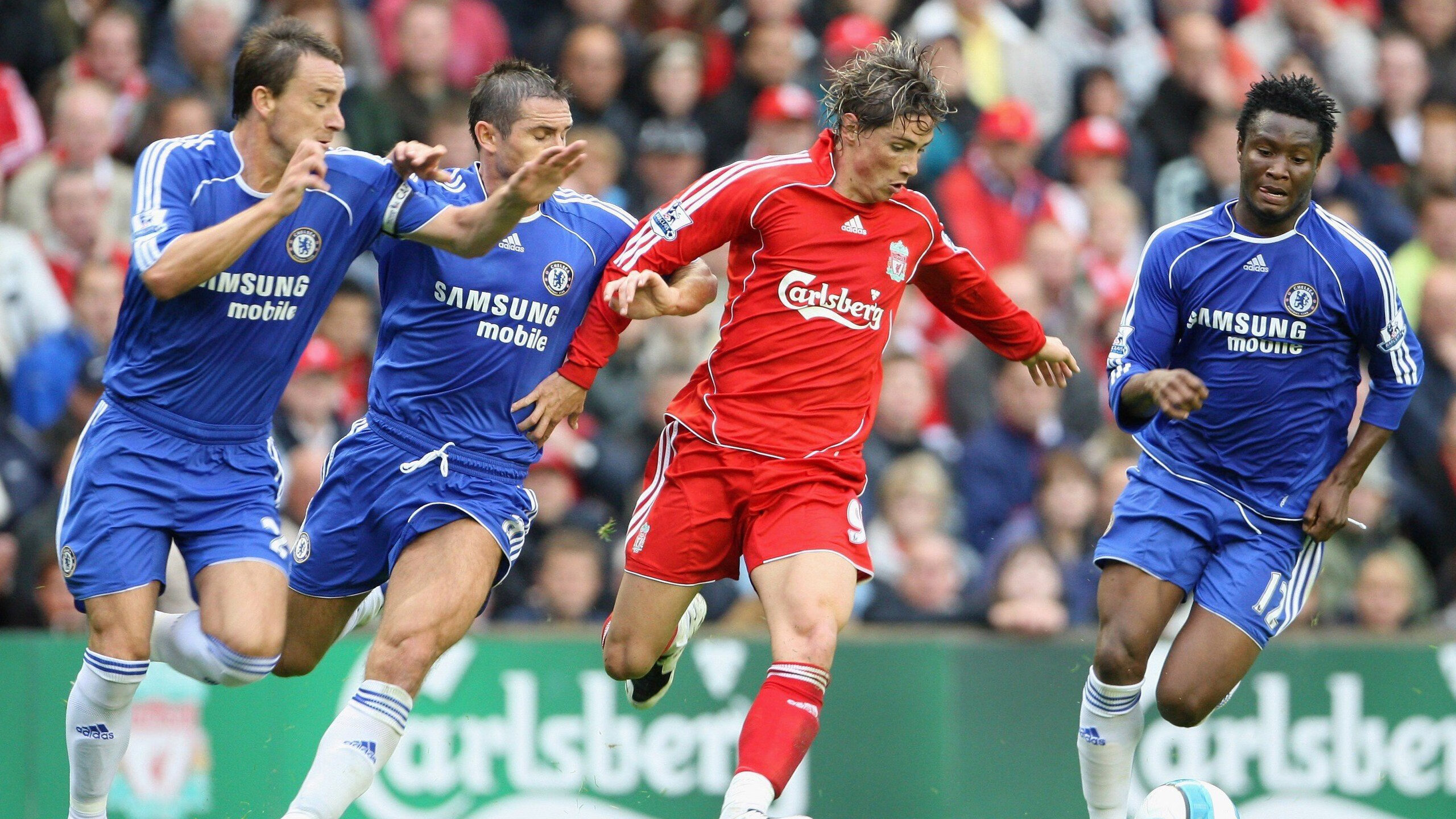 开云体育在线-球场“美食”大揭秘：什么是最受欢迎的球队特色小吃？，给球场起个名称